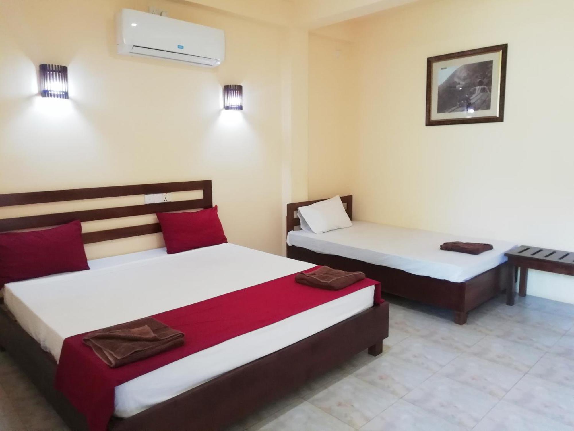 Dream Day Leisure Homes Sigirija Zewnętrze zdjęcie